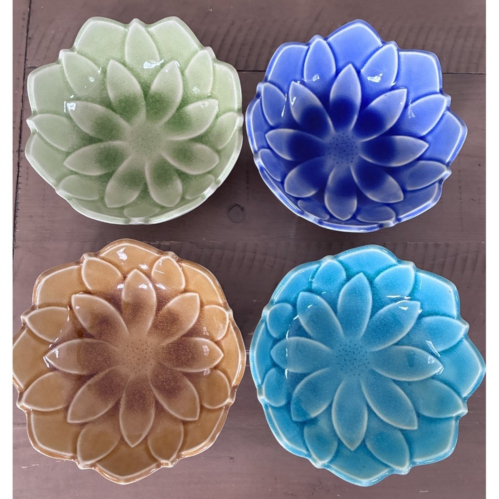 Vintage‎ Set of Lotus Flower Bowls Made in Japan (4)